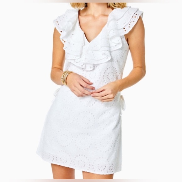 Lilly Pulitzer White Eyelet Ruffle Jumper Dress Size 6 EUC - Picture 1 of 8